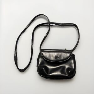 Koltov Crossbody Messenger Style Purse Blk W/Flap-over Top Loop For Belt